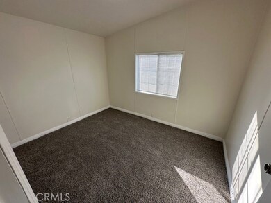 880 N Lake St unit 82, Hemet, CA 92544 - photo 6