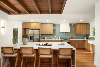 5611 Babbitt Ave, Encino, CA 91316 - photo 2