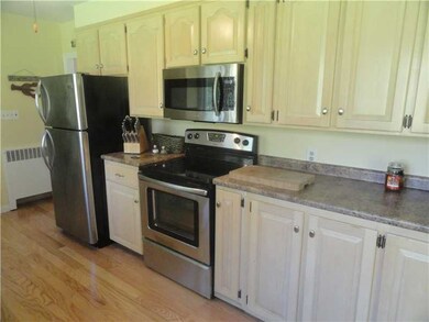 40 Houtman Ave, Cumberland, RI 02864 - photo 3