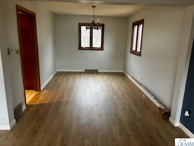 118 S 7th St, Saint Peter, MN 56082 - photo 5