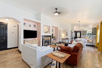 8333 N Duncan Ln, Boise, ID 83714 - photo 6