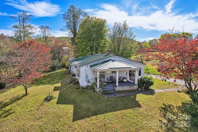 400 Will Hyatt Rd, Waynesville, NC 28786 - photo 3