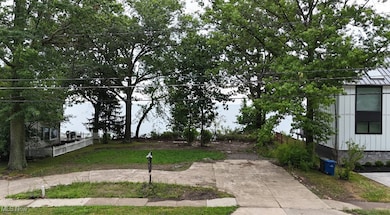 31600 Lake Rd, Bay Village, OH 44140 - photo 4