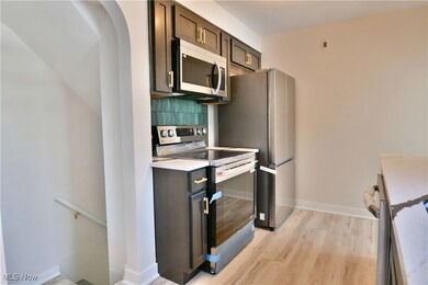 847 Shannon Rd, Girard, OH 44420 - photo 4