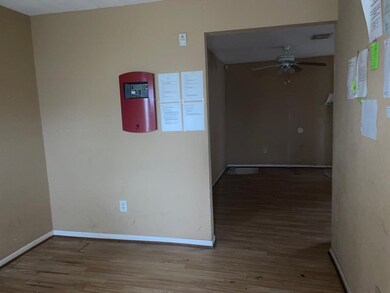 4838 Winfree Dr, Houston, TX 77021 - photo 5