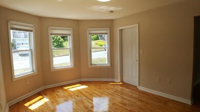 8 N Steele St unit 1, Worcester, MA 01607 - photo 3