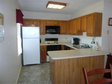 11 Hobart Ln, Rockland, MA 02370 - photo 6