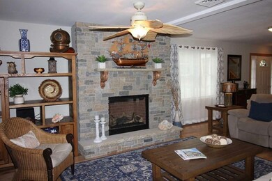 24 Riverview Blvd, Methuen, MA 01844 - photo 6