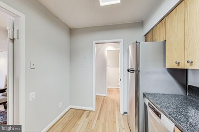 1200 23rd St NW unit 806, Washington, DC 20037 - photo 3