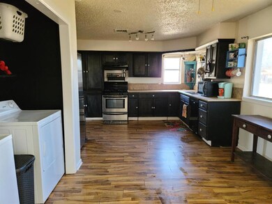 404 Pemberton Dr, Fort Worth, TX 76108 - photo 5