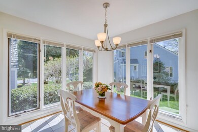 1315 Wedgewood Manor Way, Reston, VA 20194 - photo 5