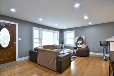 4567 Scott St, Schiller Park, IL 60176 - photo 3