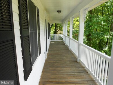 8112 Cedar Run, Waldorf, MD 20603 - photo 6