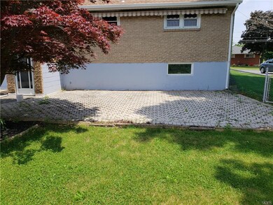 3124 S 6th Ave, Whitehall, PA 18052 - photo 4