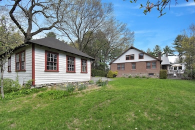 145 Newton St, Weston, MA 02493 - photo 3