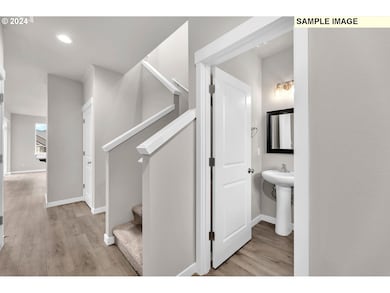 995 NE Sagebrush Dr, Estacada, OR 97023 - photo 2