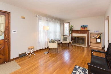 Living room w WBF
