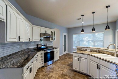 17322 Doublehorn, Helotes, TX 78023 - photo 6