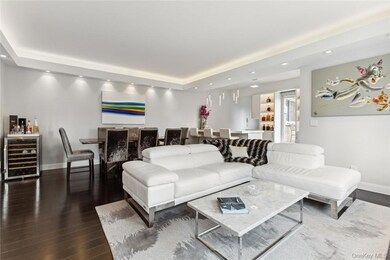 205 E 63rd St unit PH-E, New York, NY 10065 - photo 2