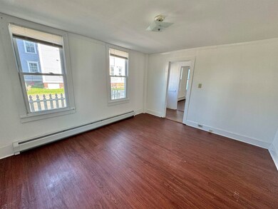 14 Pine St, Keene, NH 03431 - photo 5