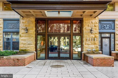 Atlas unit 523, Washington, DC 20037 - photo 2