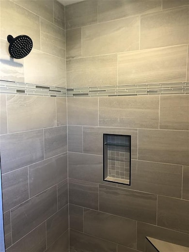 10953 Barrymore Run, Roanoke, IN 46783 - photo 7