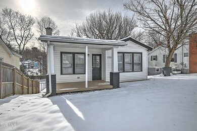 524 Lakeview DA-3