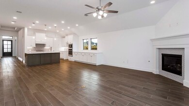 19306 Seabiscuit Stable Trail, Tomball, TX 77377 - photo 2