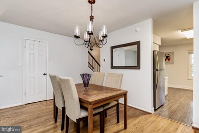 7213 Harbor Ln, Columbia, MD 21045 - photo 5