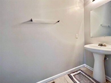 903 Milton Cir, Loganville, GA 30052 - photo 5