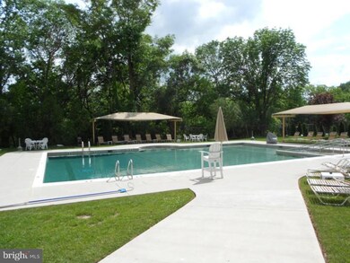 Radnor House unit 814, Bryn Mawr, PA 19010 - photo 6