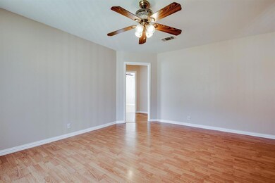 1801 S Maurice Ave, Denison, TX 75020 - photo 6