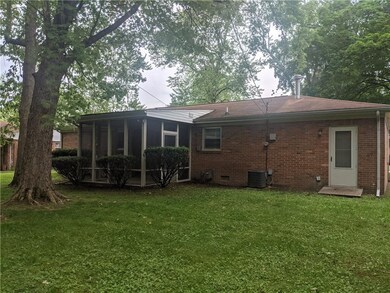 210 S Coventry Dr, Anderson, IN 46012 - photo 2