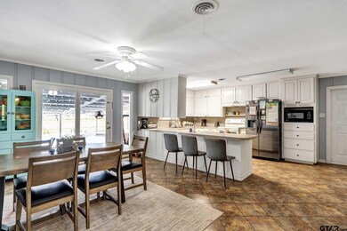 3611 3611 McMillan, Tyler, TX 75701 - photo 6