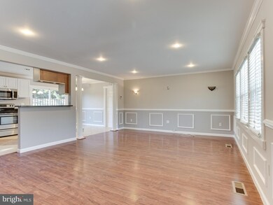 12513 Swirl Ln, Bowie, MD 20715 - photo 7
