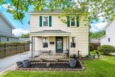 327 Demorest Rd