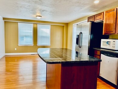 45 Jacob St, Dorchester Center, MA 02124 - photo 2