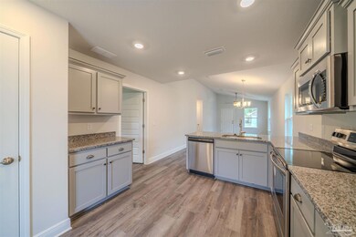 1010 Brimwood Cir unit 25A, Cantonment, FL 32533 - photo 5