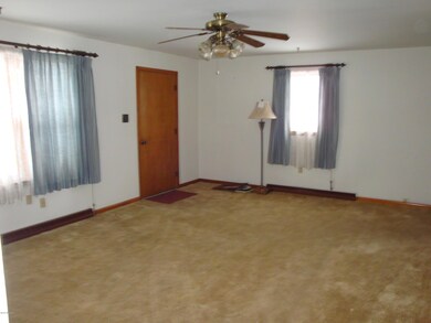 308 E 3rd St, Watsontown, PA 17777 - photo 3