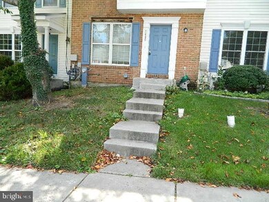 7445 Catterick Ct, Windsor Mill, MD 21244 - photo 2