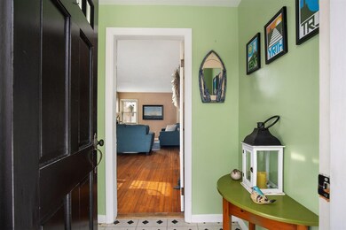 51 Chase St, Hyannis, MA 02601 - photo 4