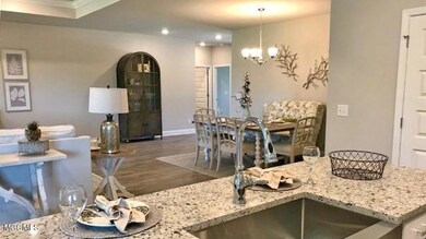 Destin Kitchen to Dining