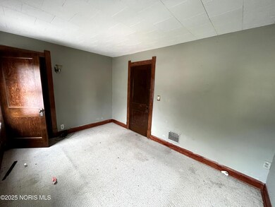 1489 Berdan Ave, Toledo, OH 43612 - photo 7