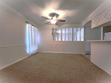 8831 Rutherford Ln, Houston, TX 77088 - photo 6