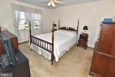 323 Old Trail Rd, Baltimore, MD 21212 - photo 7