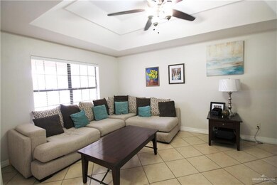 917 E Bagwell St, Pharr, TX 78577 - photo 2