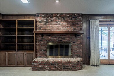 Breakfast room.