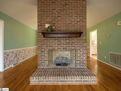 306 River Bend Rd, Greenville, SC 29617 - photo 6