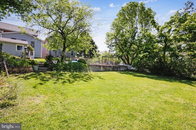 321 N Maple Ave, Brunswick, MD 21716 - photo 3