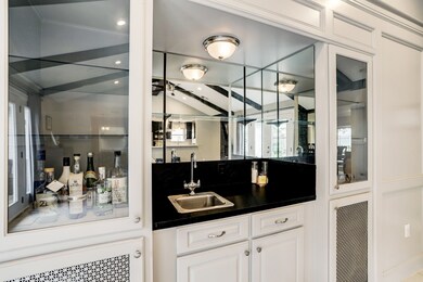 10210 Meadow Lake Ln, Houston, TX 77042 - photo 5